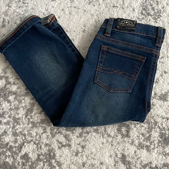Dark denim for adorable stylish toddler - Picture 3 of 4